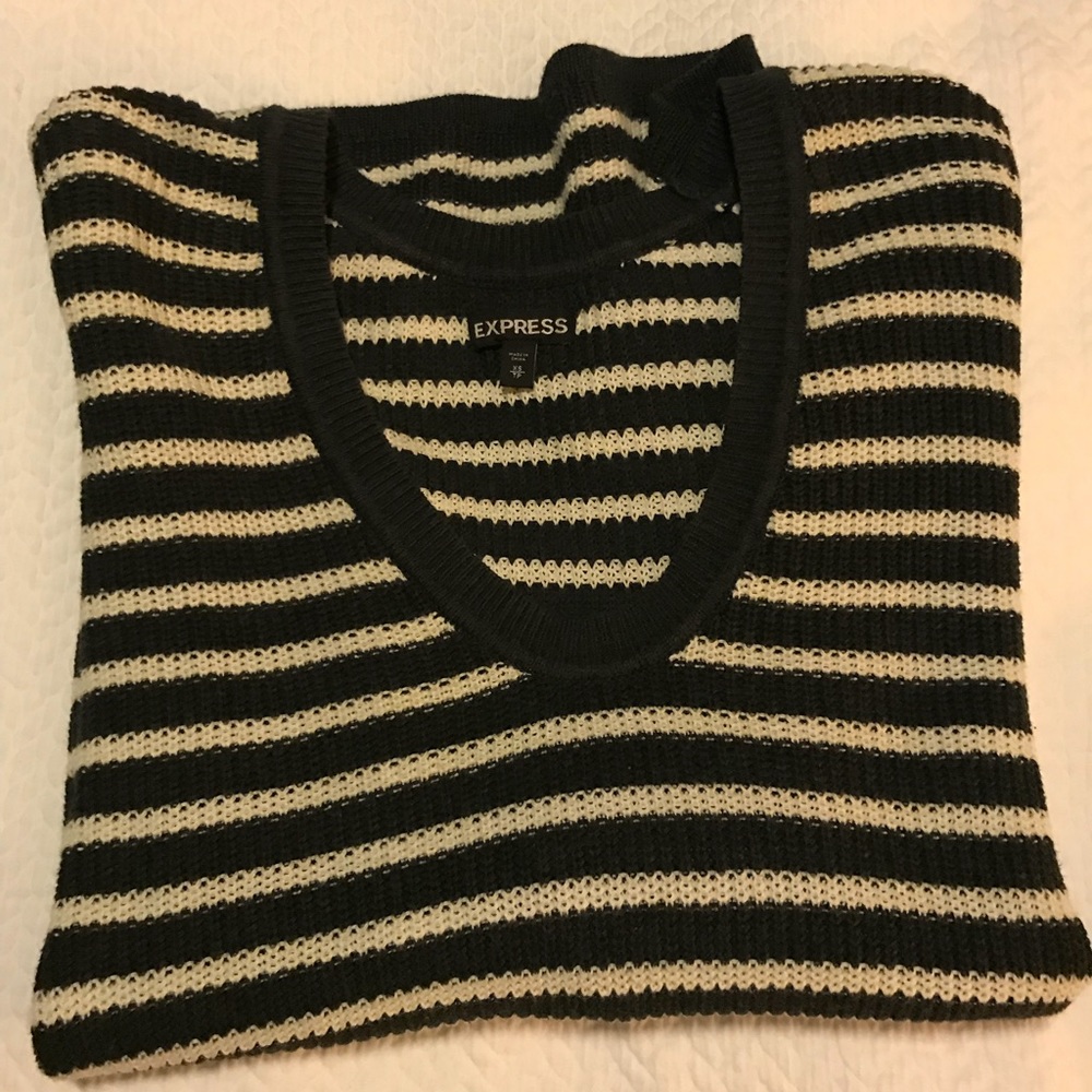 Express Striped Slouch Sweater - Picture 4 of 6
